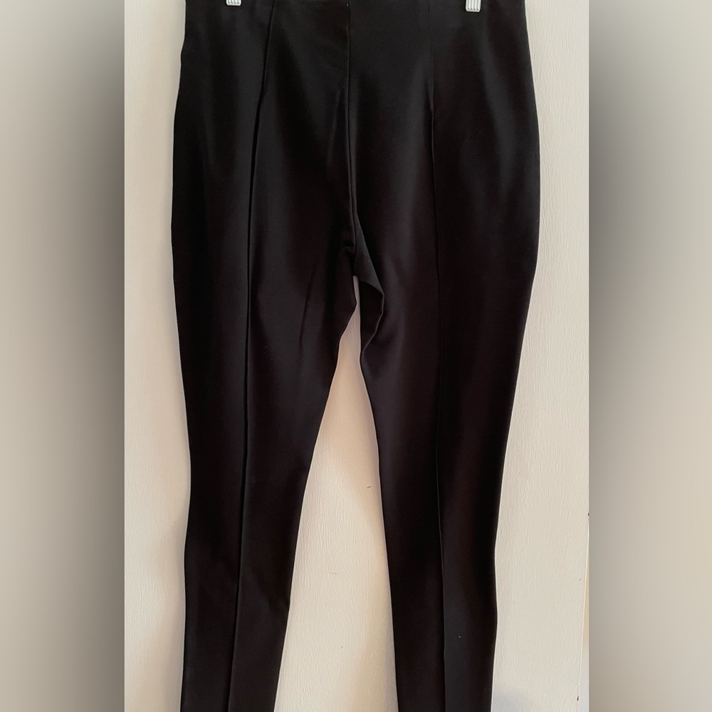 Context Women’s Skinny Pull On Pants